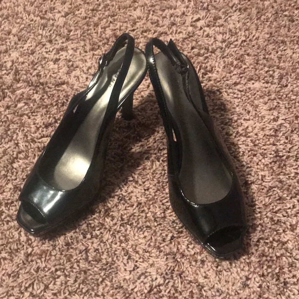 Women’s High Heel Shoes